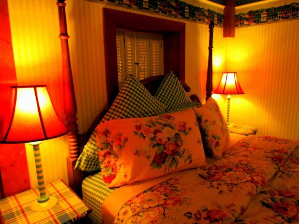 Shamrock Thistle & Crown B&B Weirsdale Exterior foto